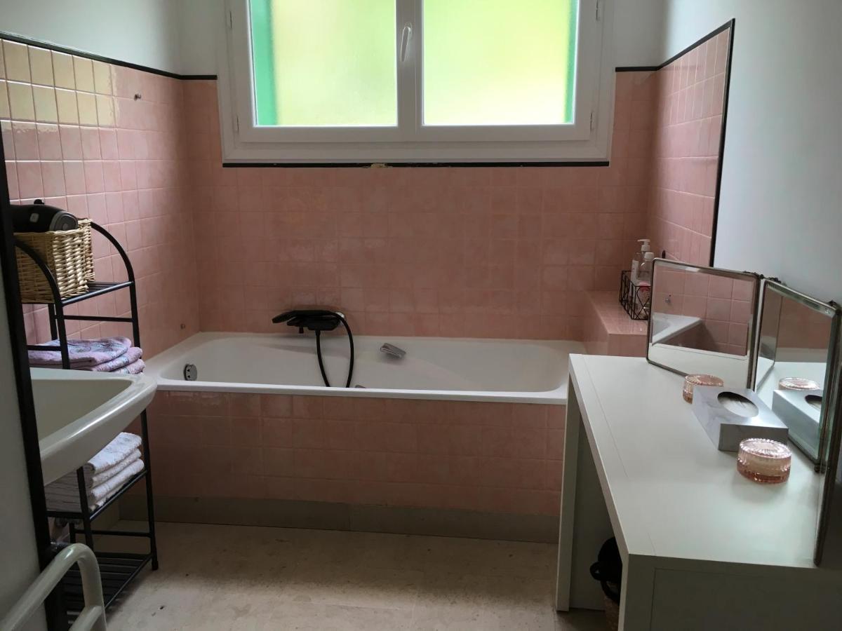 Au 19 Villa Tanlay Bagian luar foto